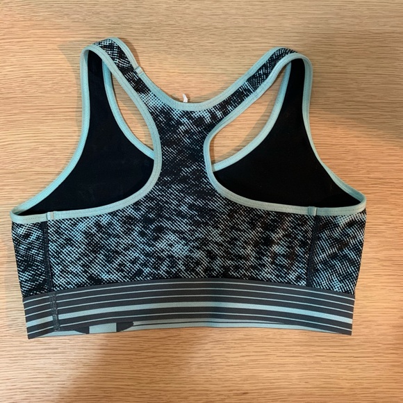 Under Armour Mid Sports Bra - Picture 4 of 6